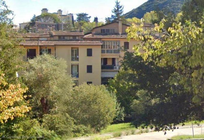 Appartamento quadrilocale in vendita in Via Giovanni Amendola, Ospedale SpoletoSfera, Spoleto