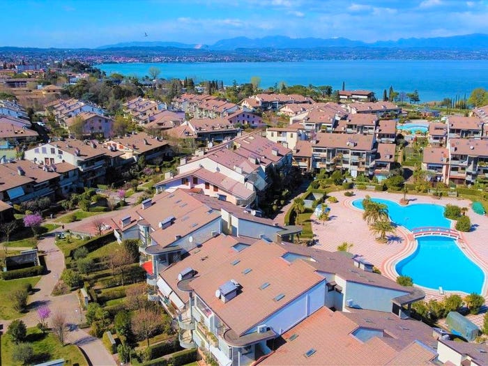 Appartamento trilocale in vendita in Via giulio cesare, Rivoltella, Desenzano del Garda