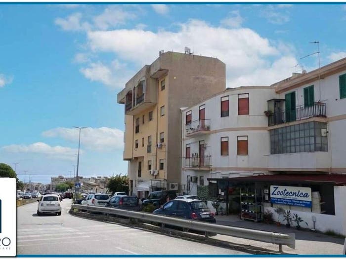 Appartamento quadrilocale in vendita in Via Comunale Ritiro, Giostra, Messina