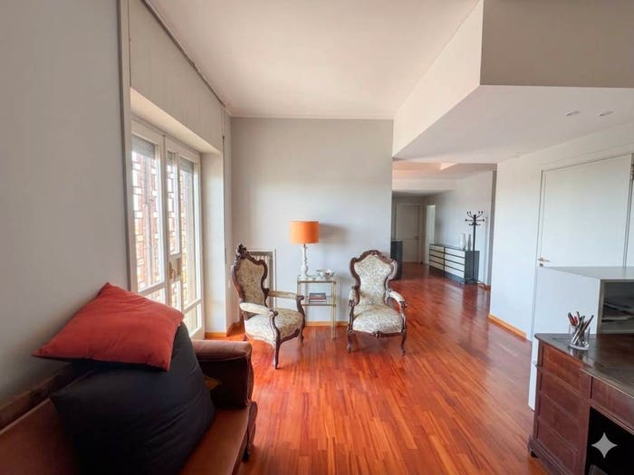 Casa quadrilocale in vendita in Viale Francesco Lo Re, Centro Storico, Lecce