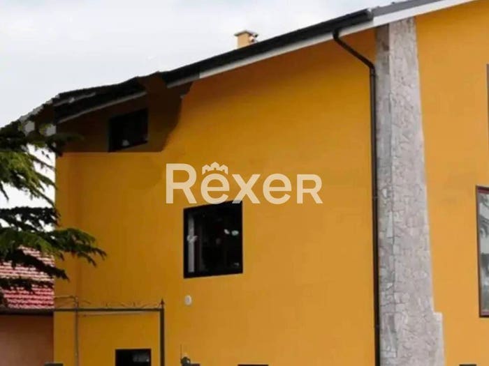 Casa con 6 locali in vendita in Contrada San Salvatore, Ferrazzano
