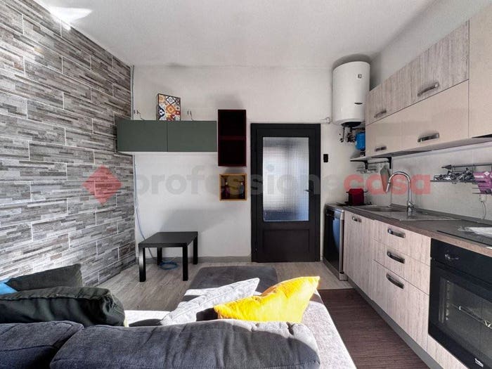 Casa con 5 locali in vendita in Via Felice Cavallotti, Dagnente, Arona