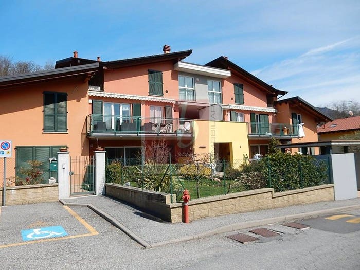 Casa trilocale in vendita in Via Dante Alighieri, Brenta
