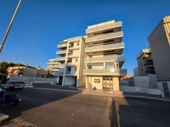 Appartamento trilocale in vendita in via Della Repubblica, Bisceglie