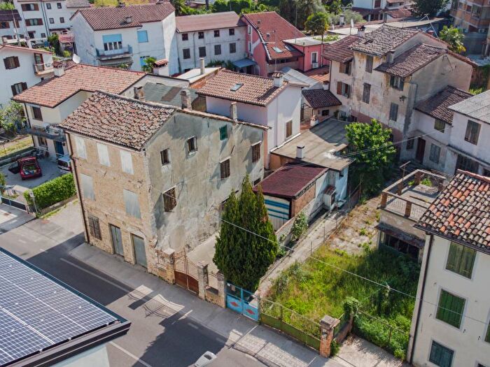 Casa con 6 locali in vendita in Via Giusto Gervasutti, Centro, Cervignano del Friuli