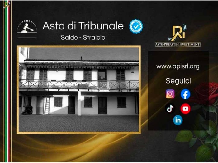Appartamento trilocale in vendita in Via Fratelli Costa, Centro, Casale Monferrato