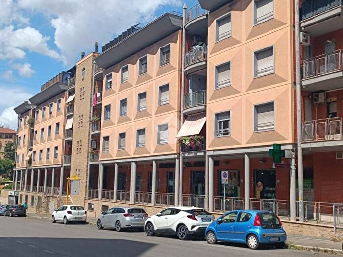 Appartamento trilocale in vendita in Via Pietro Romano, Alessandrino Torre Spaccata, Roma