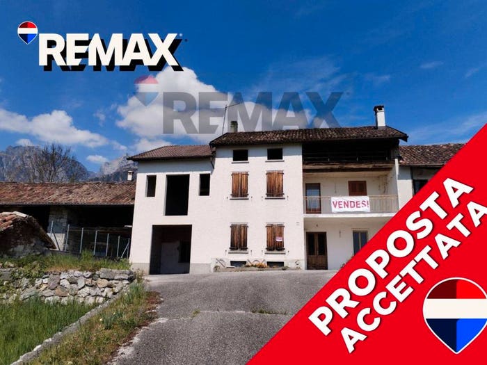 Appartamento con 6 locali in vendita in Via Fumach, San Gregorio nelle Alpi