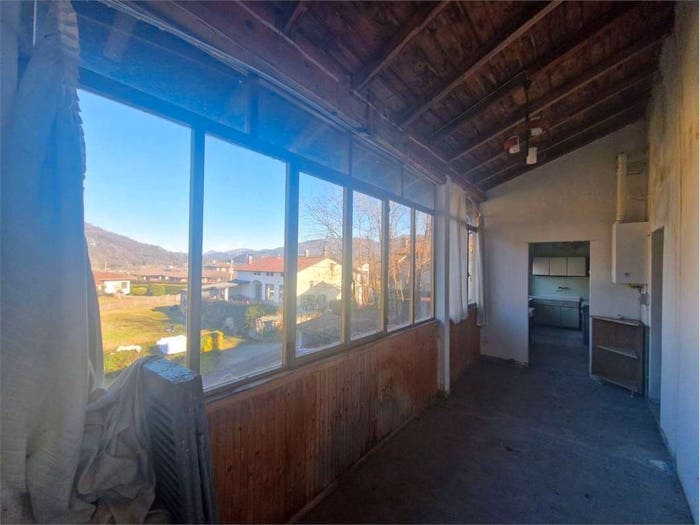 Casa con 6 locali in vendita in Via Cesare Battisti, Centro, Rancio Valcuvia