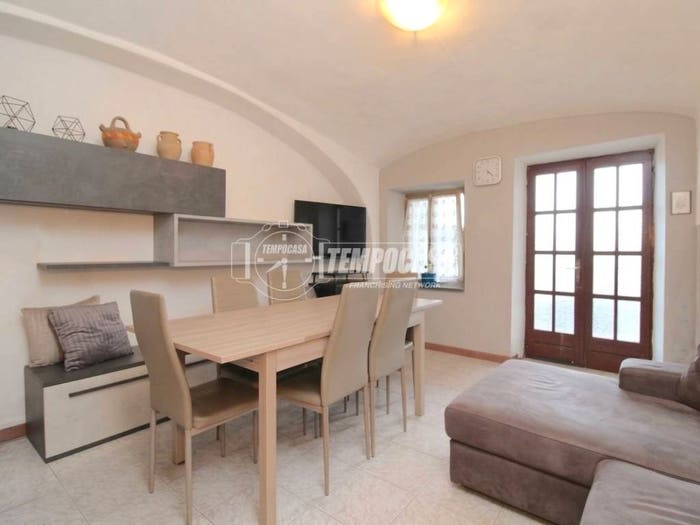 Casa con 5 locali in vendita in Via Garibaldi, Centro, Carrù