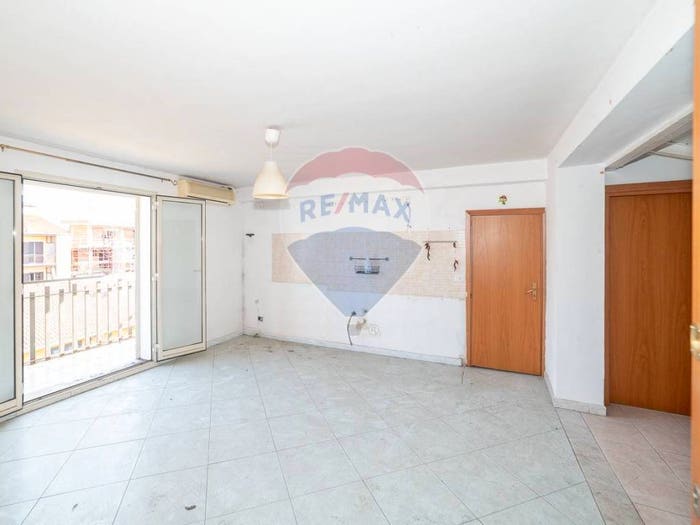 Appartamento bilocale in vendita in Via Rosolino Pilo, Motta Sant'Anastasia