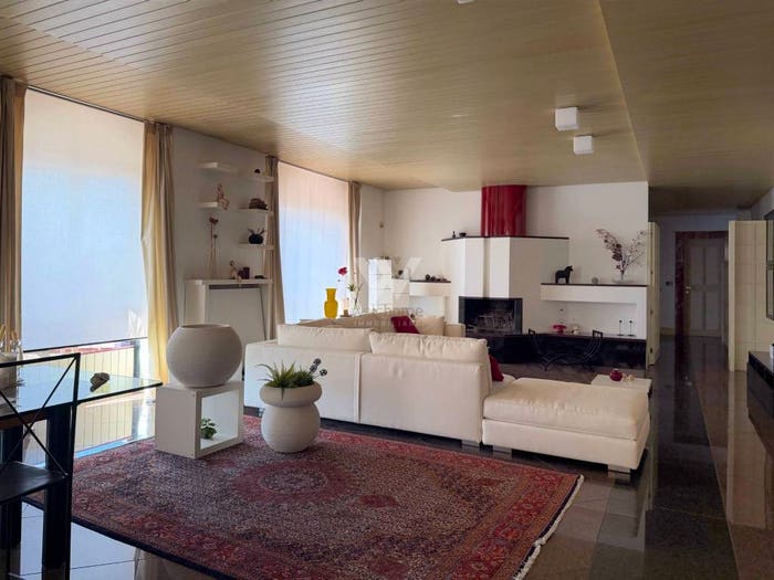 Appartamento con 6 locali in vendita in Via Francesco Crispi, Centro, Campobasso