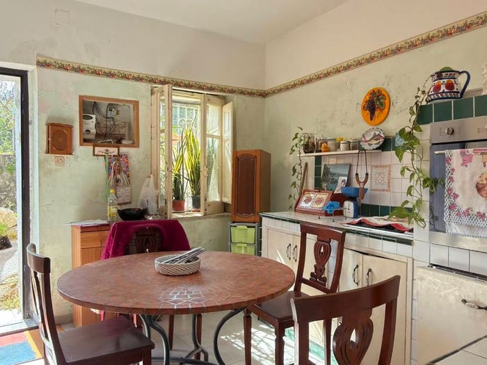 Casa con 6 locali in vendita in Via Francesco Amalfi, Centro, Pace del Mela