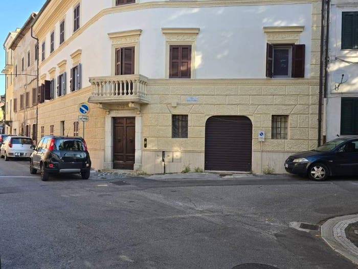 Appartamento quadrilocale in vendita in Via Magenta, Centro, Ceccano
