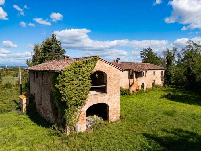 Casa con 6 locali in vendita in Via di Sant'Andrea, Montecastello Treggiaia I Fabbri, Pontedera