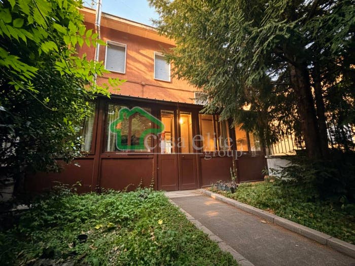 Casa con 5 locali in vendita in Via Luigi Manini, Semicentro, Crema