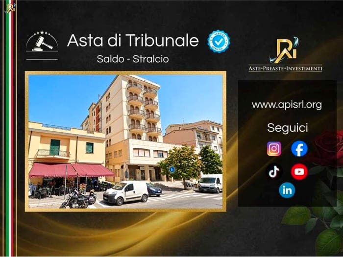 Appartamento con 5 locali in vendita in Via Vittorio Veneto, Centro, Ozieri