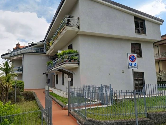 Appartamento quadrilocale in vendita in Via Palazzo Parisi, Aiello del Sabato