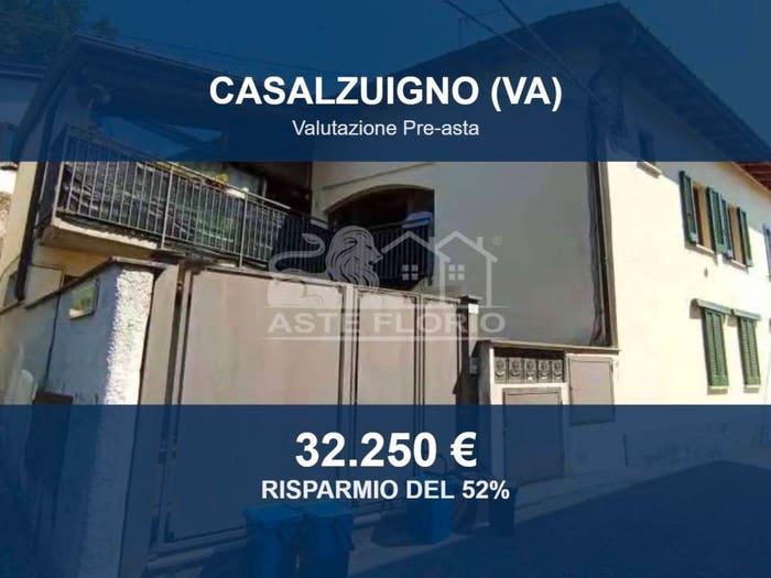 Appartamento trilocale in vendita in Via Roma, Centro, Casalzuigno