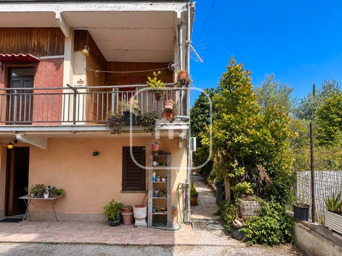 Casa trilocale in vendita in Via delle Libellule, Castel di Leva, Roma