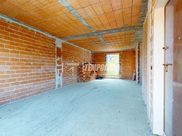 Casa quadrilocale in vendita in Borgata Fornace, Centro, La Morra
