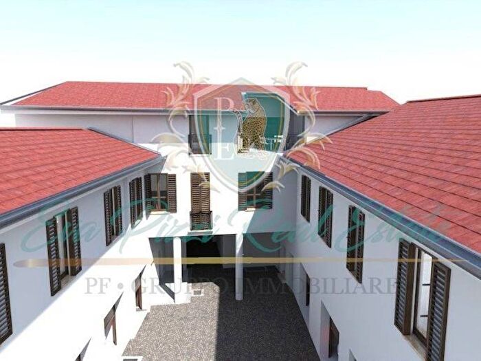 Casa quadrilocale in vendita in Via XX Settembre, Centro Storico, Lodi