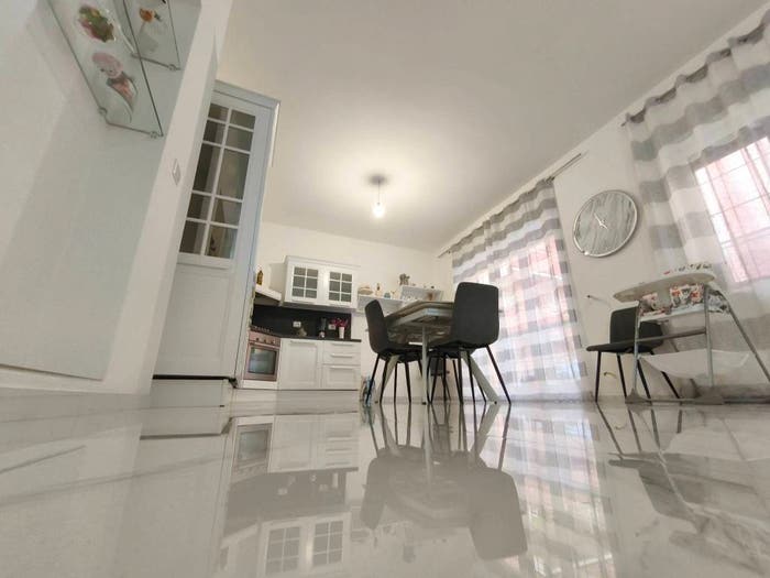 Appartamento con 6 locali in vendita in Via Ippolito Nievo, Via Lecce Ospedale, Gallipoli
