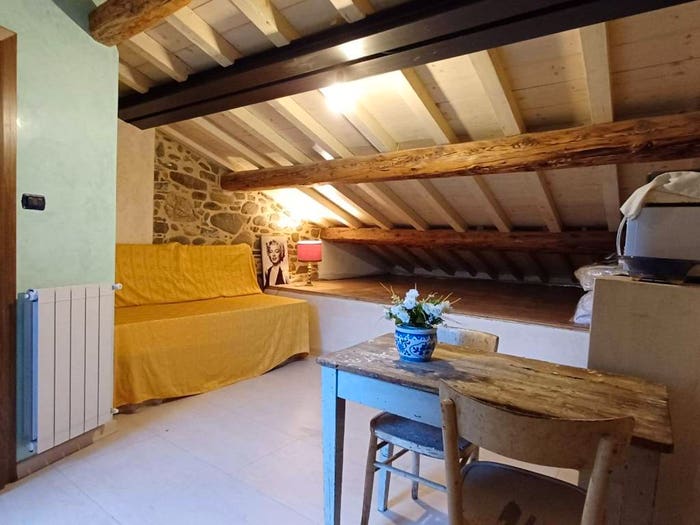 Appartamento quadrilocale in vendita in Via Maggio, Greve in Chianti