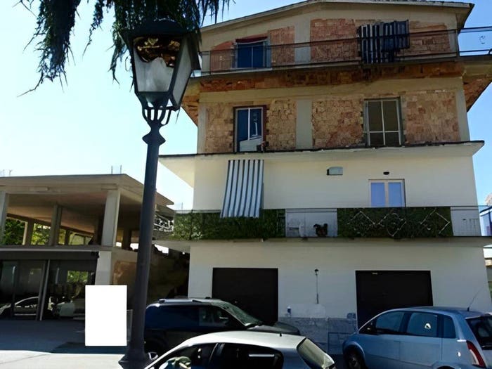 Appartamento con 5 locali in vendita in Via Cona Casole Bruzio CS Italia, Casole Bruzio, Casali del Manco