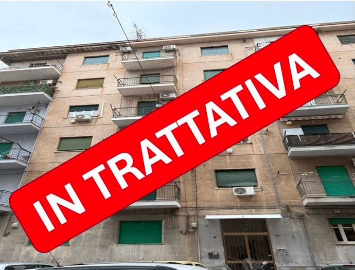 Appartamento trilocale in vendita in Via Francesco Paolo Perez, Oreto Perez, Palermo