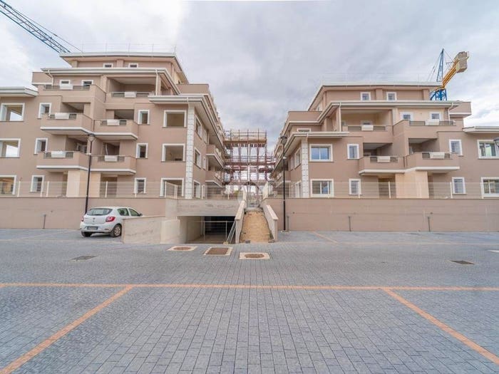 Appartamento trilocale in vendita in Via Vermicino, Borghesiana, Roma