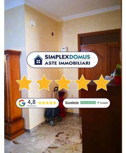 Appartamento con 5 locali in vendita in Via Volturno, Centro, Ginosa