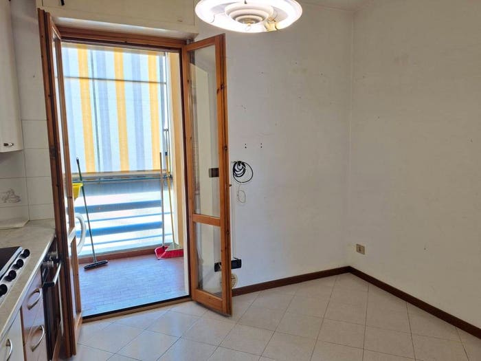 Appartamento quadrilocale in vendita in Via Carlo Ginori, Marina di Cecina, Cecina