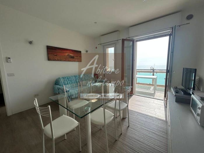Appartamento trilocale in vendita in Via Levantina, Lido Est, Jesolo