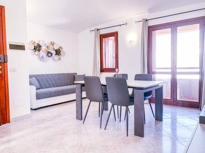 Appartamento quadrilocale in vendita in Via Barcellona, Santa Maria, Olbia