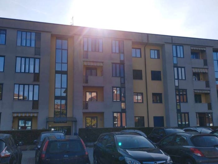 Appartamento quadrilocale in vendita in Piazza Martiri delle Foibe, Centro, Bra