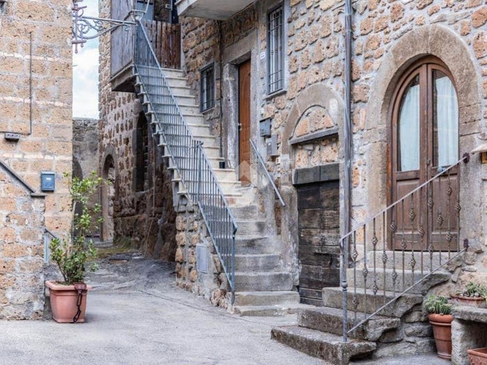 Appartamento trilocale in vendita in Via monterone, Centro, Blera