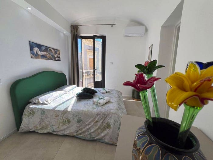 Appartamento bilocale in vendita in Via Vittorio Emanuele II, Centro Storico, Catania