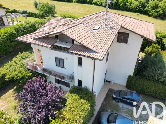 Appartamento con 6 locali in vendita in Via tagliente, Artena