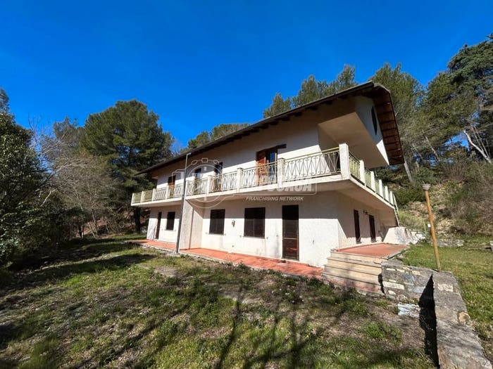 Appartamento quadrilocale in vendita in Via della Vittoria, Centro, Testico