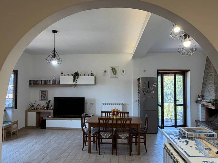 Appartamento con 5 locali in vendita in Viale di Montecastello, Bassano Romano