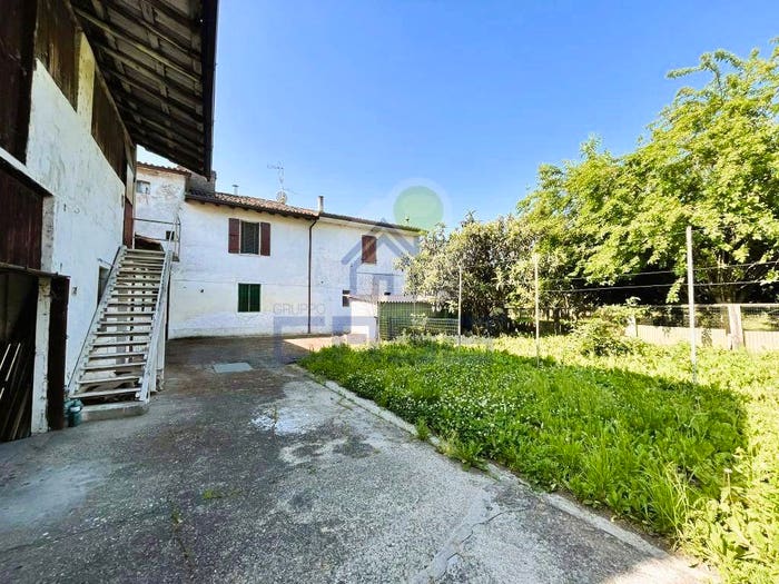 Casa con 6 locali in vendita in Strada Seriole Campagnotti, Asola