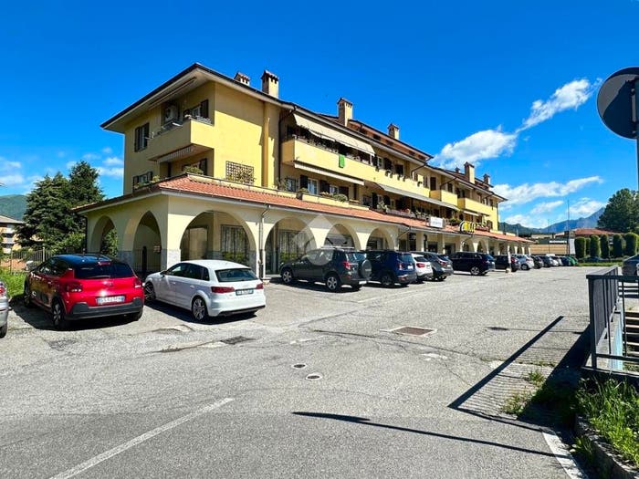 Appartamento trilocale in vendita in Via per Dolzago, Centro, Oggiono