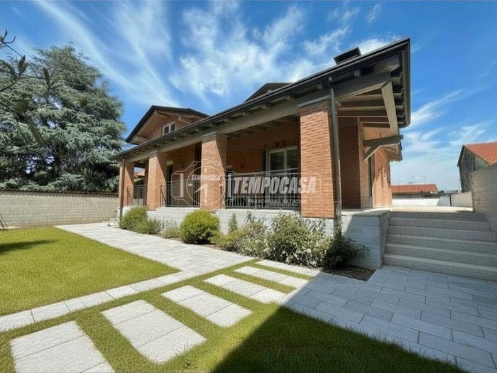 Casa con 5 locali in vendita in Via Arluno A, Casorezzo