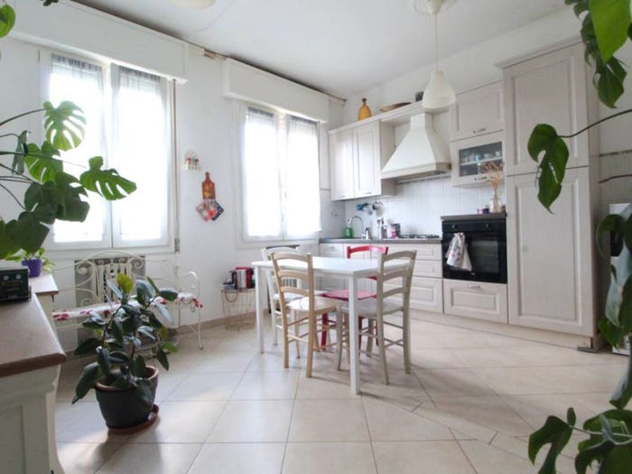 Appartamento trilocale in vendita in Via Aristotele, Villaggio Giardino, Modena