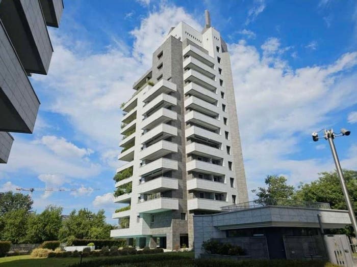 Appartamento trilocale in vendita in Viale Achille Papa, Portello Parco Vittoria, Milano