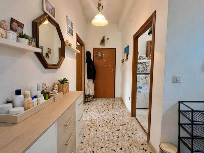 Appartamento trilocale in vendita in Venturina, Campiglia Marittima