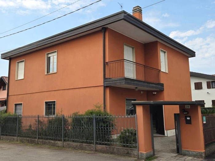 Casa quadrilocale in vendita in Via Ernesto Teodoro Moneta, Gerenzano