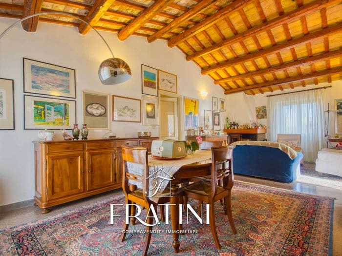 Casa con 6 locali in vendita in Contrada Cese, Castel di Lama