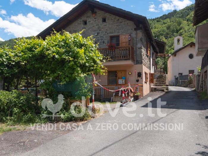 Casa trilocale in vendita in Località Surpian, Saint Marcel, SaintMarcel